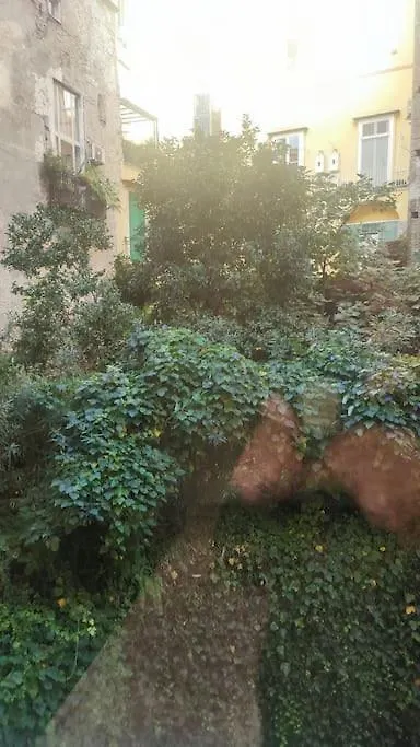 109C Mezzocannone Charming Flat Naples Apartment